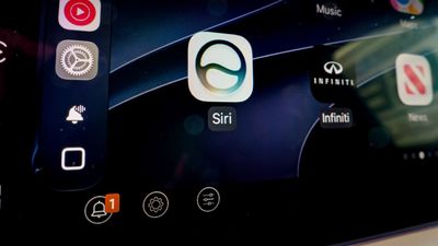 I just tried Siri AI in the iOS 27 CarPlay beta — and this assistant is way more helpful than before