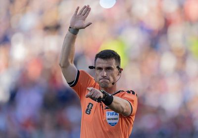 Who is the referee for Algeria vs Austria?