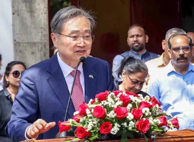 South Korea, Japan reaffirm denuclearisation goal, closer defence ties