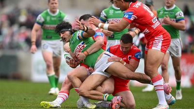 Savage sparks ragged Raiders despite controversial call