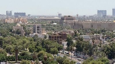 Iraqi political officials arrested on corruption charges in overnight raid