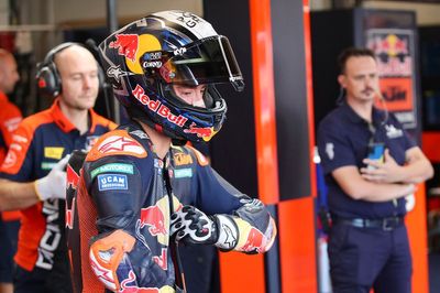 Pedro Acosta to get surgery after wrist issue leads to Dutch GP retirement