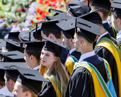 The Guardian view on universities: public confidence in degrees is wavering – ministers should shore it up