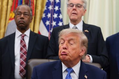 Trump: new book is of course "Fake News"