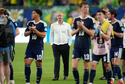 Steve Clarke pays tribute to Scotland squad as he steps down after World Cup elimination