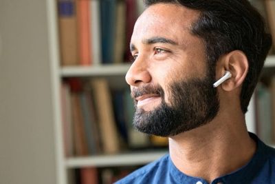 1 in 3 Adults Aged 65–74 Has Hearing Loss—WHO Warns ‘Leisure Noise’ from Earbuds and Concerts Puts a Billion Young People at Risk