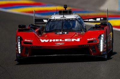Whelen Cadillac leads messy IMSA Sahlen’s Six Hours of The Glen at halfway