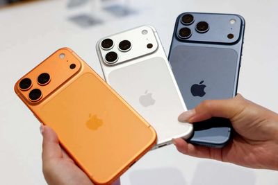 Apple iPhone 17 to get massive discount in Flipkart GOAT sale: Buy now or wait for iPhone 18?