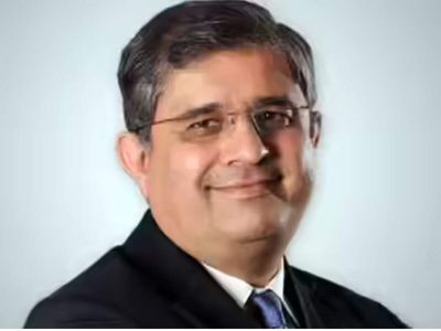 NRI money could ease banks' funding crunch before powering India's capex: Axis Bank CEO