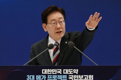 South Korean tech giants to build a $518 billion chipmaking hub to serve soaring AI demand