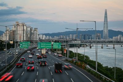 South Korea to invest nearly $1.2 tn in chips, AI data centres
