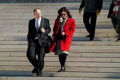US Supreme Court rejects Trump's unprecedented bid to fire Fed's Cook