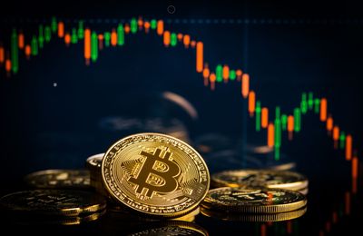 Bitcoin Trades Near $60,000 As Strategists Flag Technical Breakdown, ETF Outflows