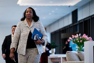 Supreme Court stops Trump firing of Fed board member