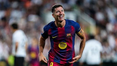 Robert Lewandowski Becomes Latest Soccer Legend in MLS—Official