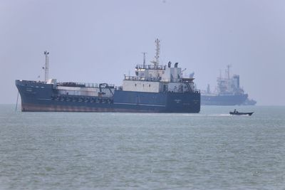 Iran’s Strait of Hormuz warning casts doubt on UK-France defensive mission