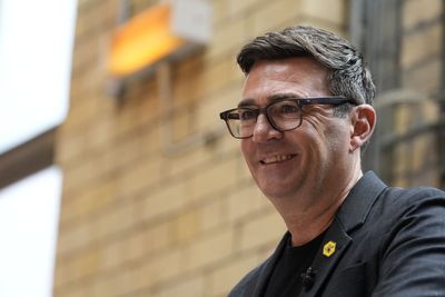 Andy Burnham tells Scots he offers ‘change’ from ‘broken’ Westminster politics