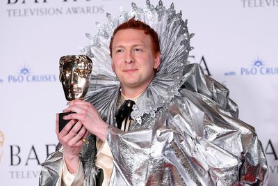 Why Joe Lycett is running a London pub for one hour a week