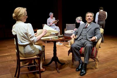 Springwood at Hampstead Theatre: Robert Lindsay fails to lift this above humdrum