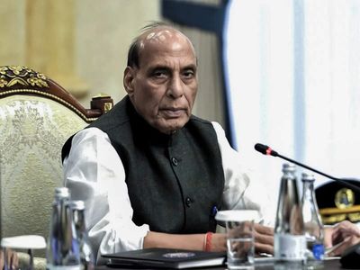 Gujarat can emerge as major defence manufacturing hub: Rajnath