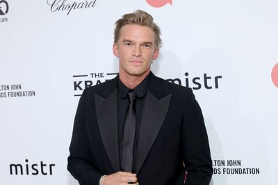 Cody Simpson cannot ‘walk or talk’ as double injury postpones new album