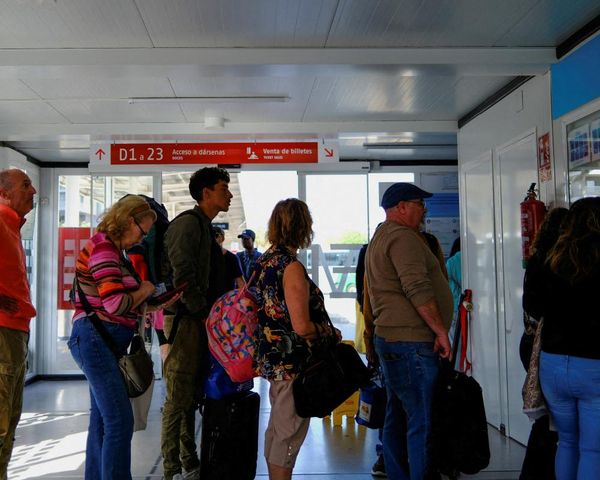 One million migrants in Spain apply to regularise status in new scheme