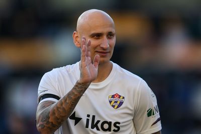 Jonjo Shelvey to star in new Middle East documentary as latest ex-Manchester United signing revealed