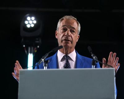 Nigel Farage received £270,000 from gold marketer he promotes