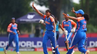 India crush Sri Lanka by 120 runs in opening U-19 women's one-dayer