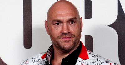 Tyson Fury announces Anthony Joshua warm-up bout vs ex-title challenger