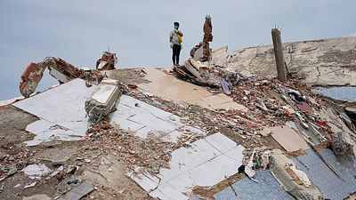 Death toll from Venezuela earthquakes climbs to 1,943