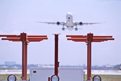 Aerothai told to keep fees low to ease airline costs
