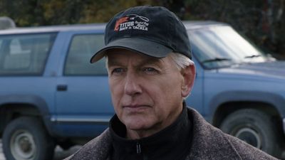 NCIS Fans Are Freaking Out Hearing Mark Harmon Is Returning As Gibbs, But One Origins Star's Comment Is Everything