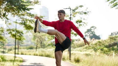 I did the Frankenstein walk to strengthen my hip flexors and build core stability: here’s what happened after a week