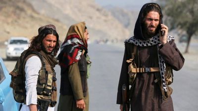 Days after Pakistan's airstrikes, Afghanistan launches strikes on ISIS targets in Balochistan