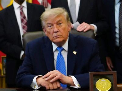 Trump receives sports event tickets worth nearly $120,000