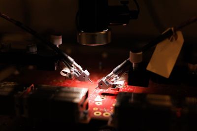 Who gains in an AI-supercharged economy?