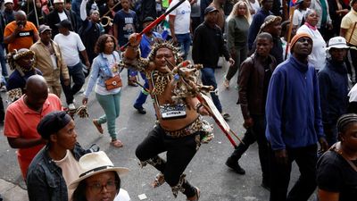 South Africa protesters confront migrant homes during nationwide marches