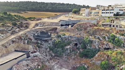 A cave sealed for 400,000 years revealed a forgotten society that buried its dead