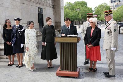 Their Majesties pay tribute to the fallen