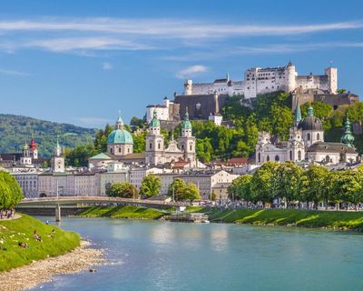 Salzburg bans tourists from driving into historic centre over summer