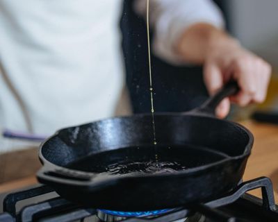 US cooking oil market shrinking due to Ice pressures on Latino households, Mazola owner says