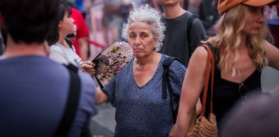 As a major heat wave grips the eastern US, here’s how to stay safe – and the heat stroke warning signs to watch for