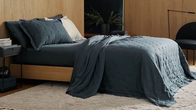 It's Like Cozy Earth's New Bamboo Quilt Was Designed With Hot Sleepers (Like Me) in Mind — Plus, the Tufted Detailing Is Super Pretty