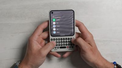 Clicks just showed its BlackBerry-inspired Communicator in action — and it looks worth the wait