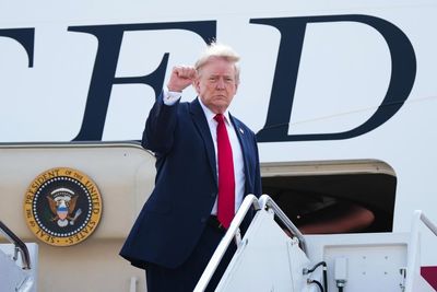 Trump takes first flight on Qatar-gifted Air Force One amid criticism