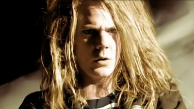 “I’d argue that it was the single most important thing that happened in the history of MTV, because it saved young people’s lives”: The story of Soul Asylum’s classic ’90s hit Runaway Train and its amazingly powerful video