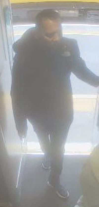 Police hunt man after rucksack with £1,000 in cash is stolen from King's Cross station