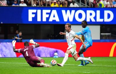 Wayne Rooney delivers Harry Kane dive verdict as England denied penalty in World Cup clash