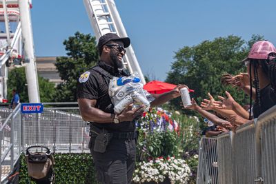 Extraordinary heat in US Northeast arrives to clash with Fourth of July revelry